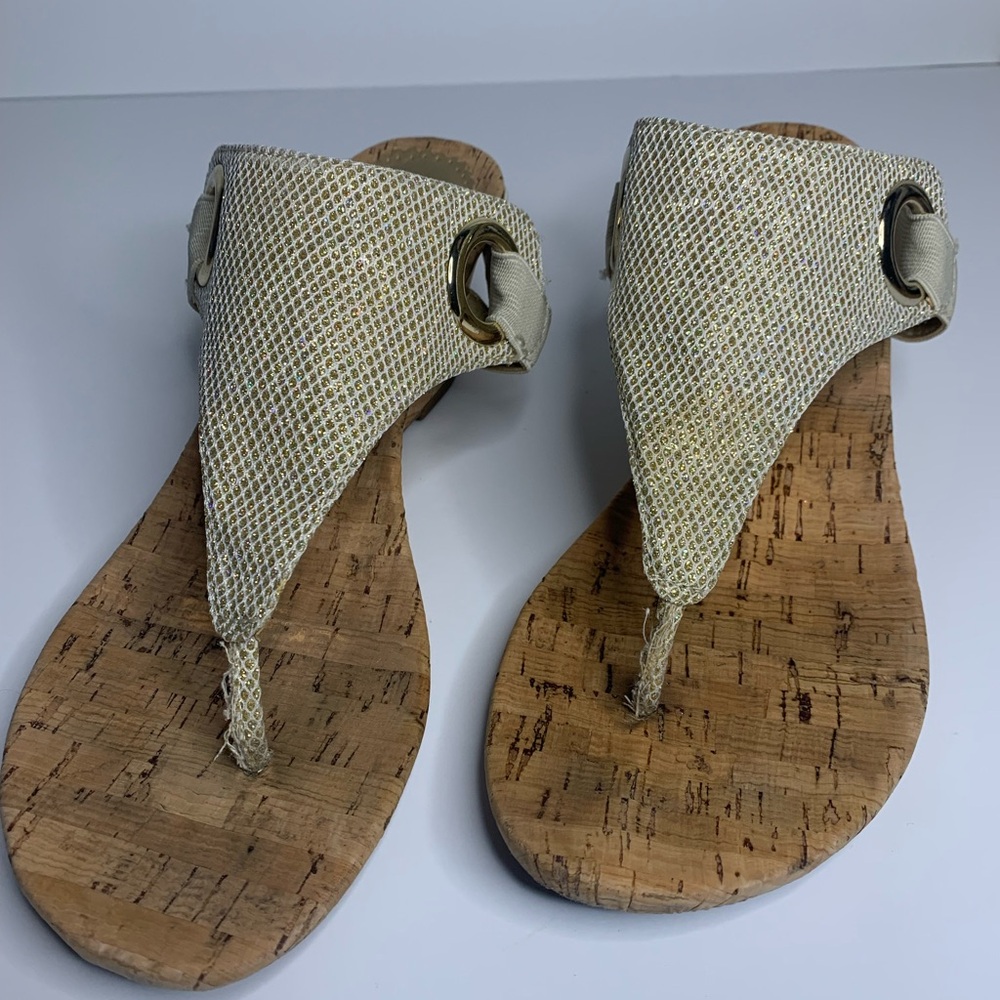 White Mountain Glitter Gold Sandals